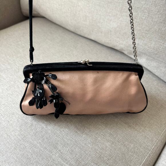 Prada Satin Shoulder Bag Clutch Pink Peach Black Floral Charm Kiss Lock FLAW - Picture 2 of 7